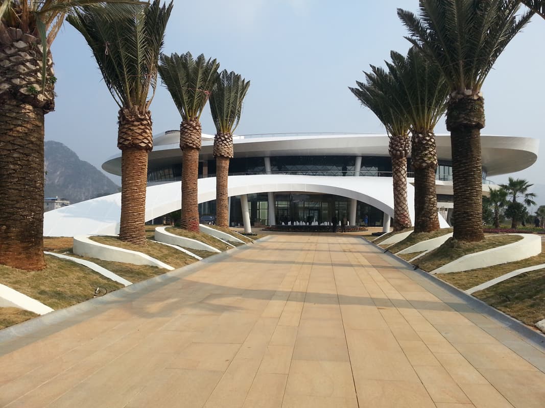 Guilin Golf Clubhouse - Image 16