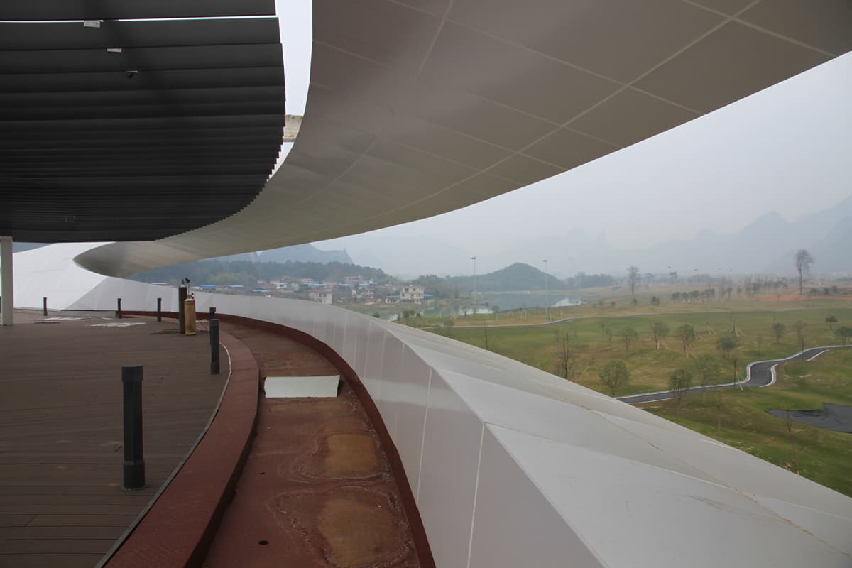 Guilin Golf Clubhouse - Image 5