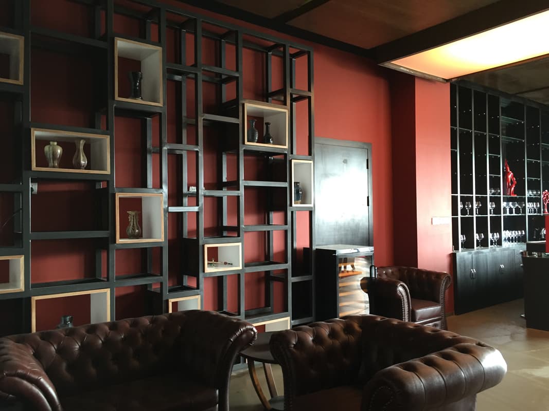 Golf Clubhouse Interior Design - Image 20